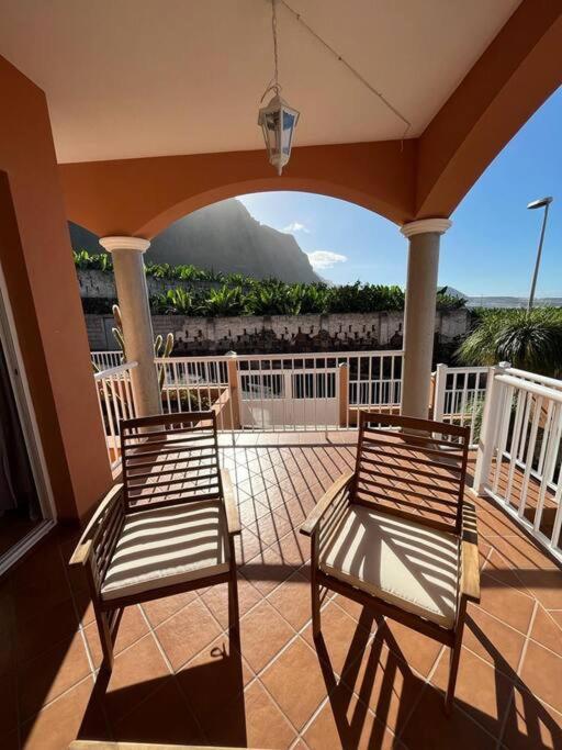 Chalet Piscina Privada Max 26º Jardin, Tranquilidad Caleta de Interián المظهر الخارجي الصورة